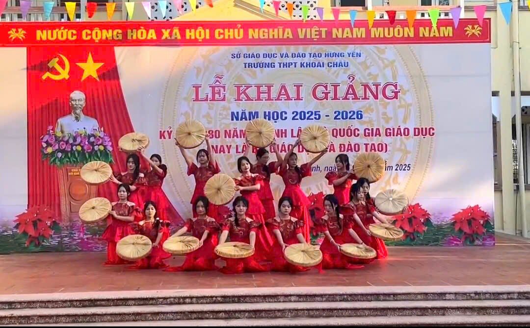 Moment 2 - Image 2
