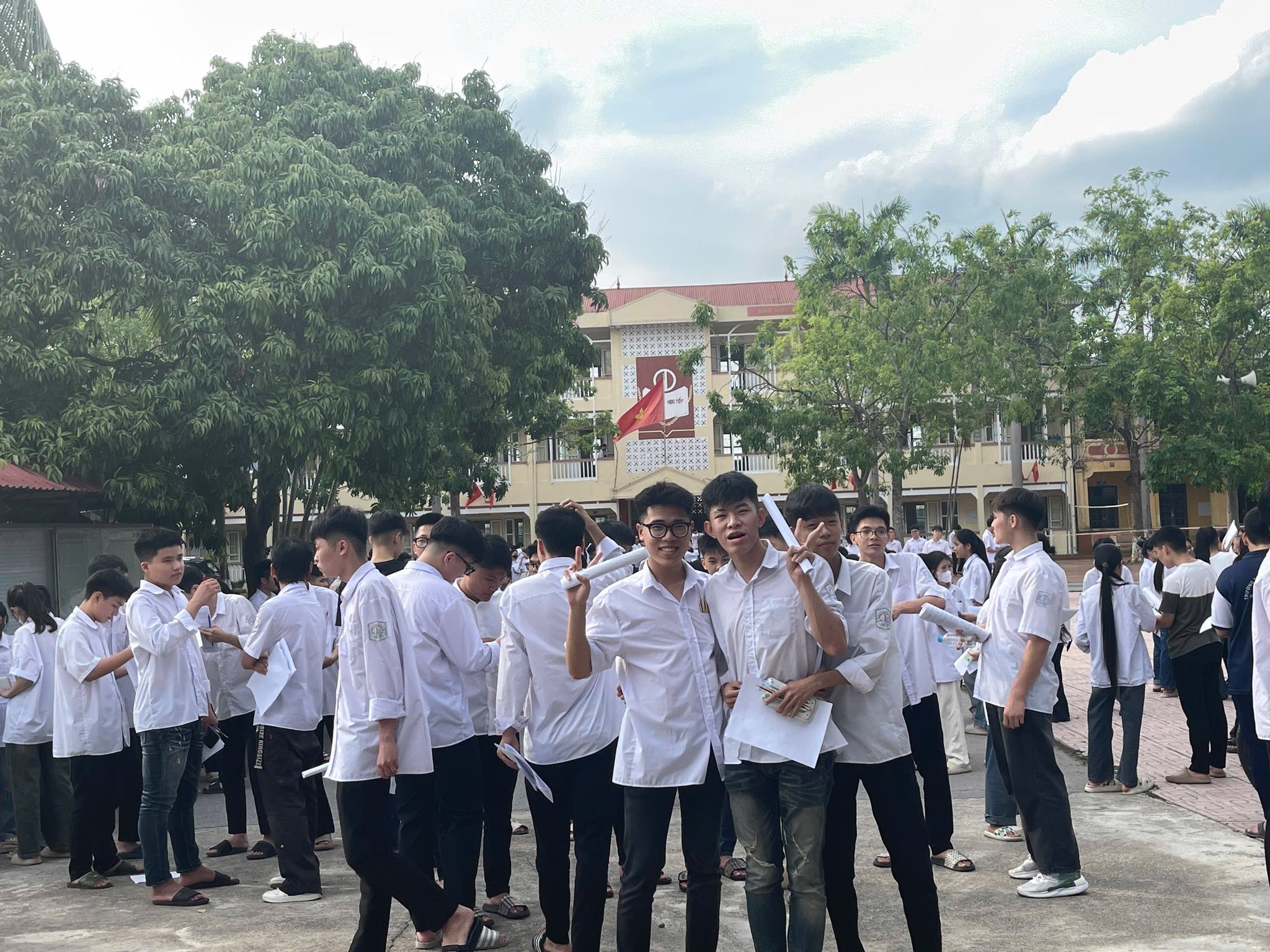 Moment 3 - Image 17